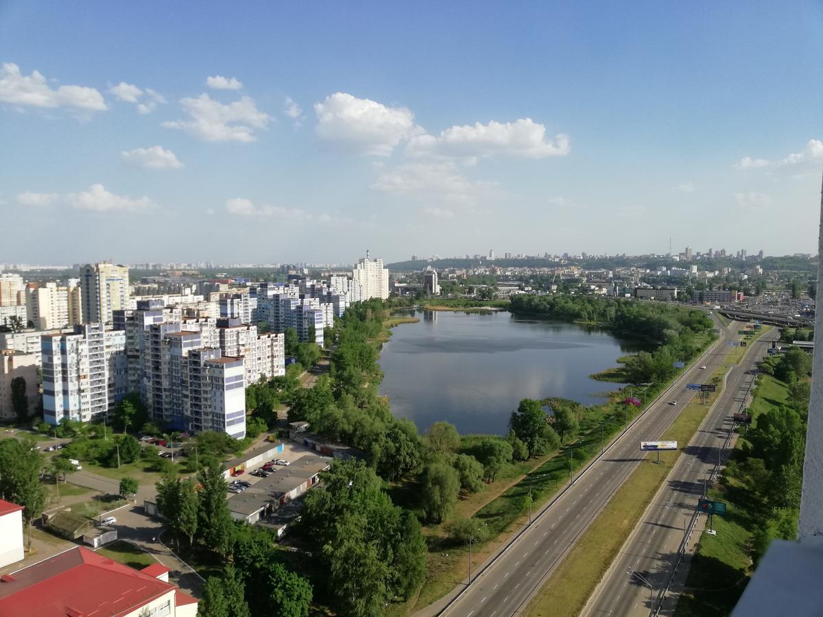 Hotel Obolonsky Kiew Exterior foto